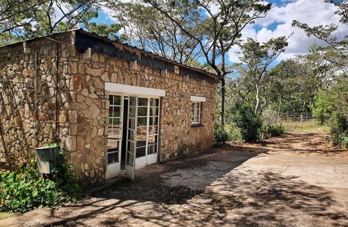 Juliasdale Cottage | Beautiful 1-bed Cottage in Juliasdale