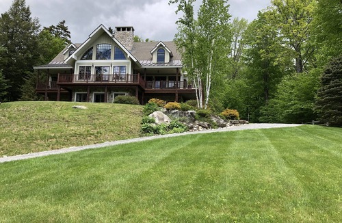 Stratton Mountain House | Beautiful! 5 Beds-5 baths Home, Spectacular Views of Stratton, On Shuttle