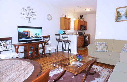 Myrtle Beach House | Beautiful Comfortable Townhome, One Block from Beach!