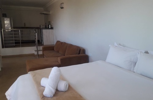 Nyanga Bed & Breakfast | Bedsitter Bed & Breakfast in Nyanga near popular Attractions