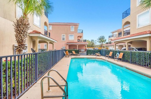 Sunnyside House | Bella Costa 162