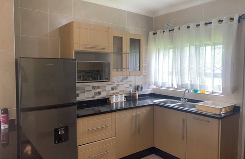 Harare Cottage | Berony Guesthouse, A Home Away From Home