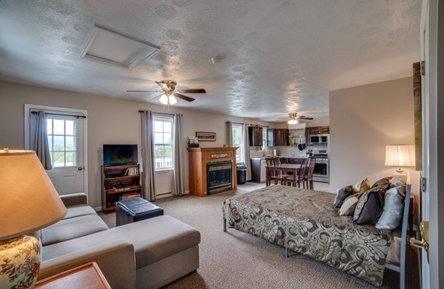 Luray Cottage | Best Views in Luray! Close to Everything!