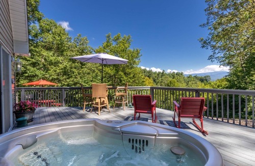 Almond House | Birds Nest-Hot Tub - Views - Gas Firepit - Wifi