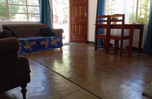South Luangwa National Park Cabin | blue Waxbill Lodge