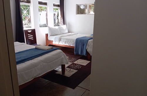 South Luangwa National Park Cabin | blue Waxbill Lodge
