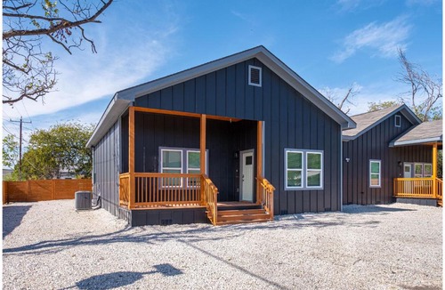 Denver Heights Apartment | Bright and Fancy 3-Bedroom Near Fun Riverwalk