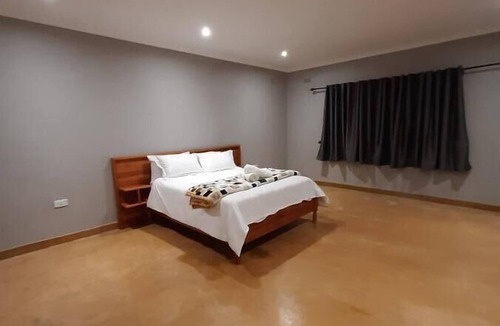 Nyanga Bed & Breakfast | Buffalo Ridge Lodge and the Beauty of Nyanga. Perfect Combination