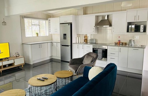 Bulawayo House | Bulawayo Bradfield Retreat - 3 Bed House