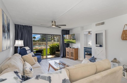 Port Canaveral Apartment | Canaveral Towers Resort-Beach, Surf, Rocket Launches