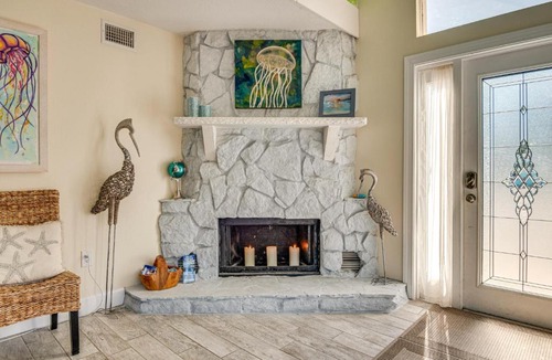 Port Canaveral House | Cape Canaveral Cottage w/Pool - Walk to Beach!