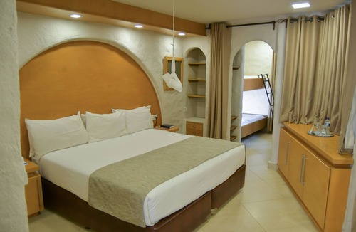 Kariba Hotel | Caribbea Bay Resort