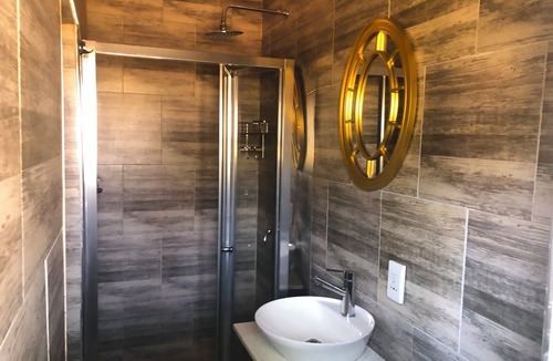 Harare East Bed & Breakfast | Casa Favorita