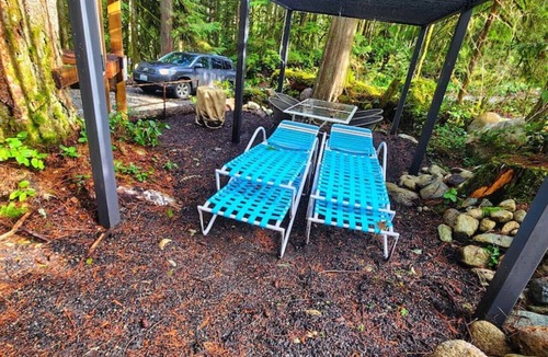 Marblemount RV Rental | Cascade Rustic Base Camp - large camping lot