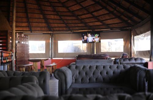 Mbare West Hotel | Cassa di Riverstone