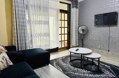 Mutare Apartment | Centrally-Located 2 Bedroom Apartment in Mutare, Zimbabwe
