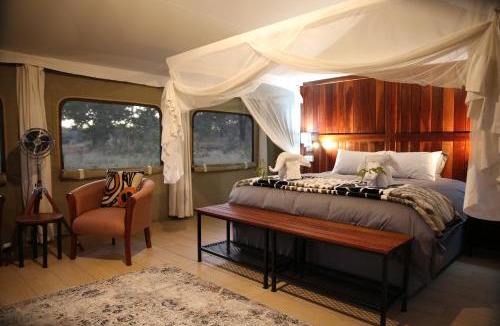 Matabeleland North Other | Chamabondo Luxury Tented Camp
