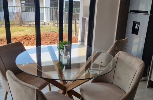 Lusaka Central Apartment | Charming 2Beds-2Baths Apt Wifi and backup solar in Ibex Hill Kingsland Lusaka5
