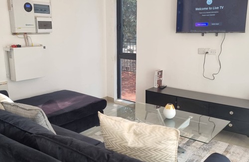Lusaka Central Apartment | Charming 2Beds-2Baths Apt Wifi and backup solar in Ibex Hill Kingsland Lusaka5