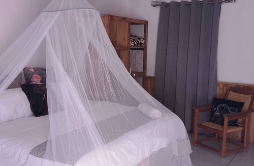 Chimanimani Bed & Breakfast | Charming and Serene Retreat: The Stonehouse - Your Perfect Getaway!