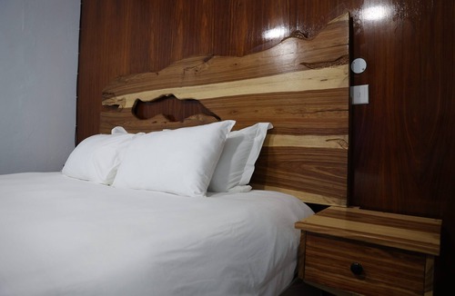 Mutare Bed & Breakfast | Charming bed & breakfast with WiFi and AC in soothing Vumba Room #1