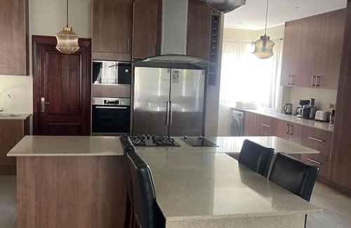 Cathedral Hill House | Charming Double-Storey Villa in Roma Park | Private Pool Family-Friendly