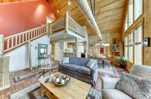 Redmond Ski Chalet | Charming resort home with fireplace deck gas grill and gas stone fireplace