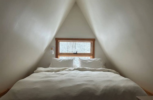 Williamsville Ski Chalet | Charming Vermont A-Frame: Cozy Cabin in the Woods