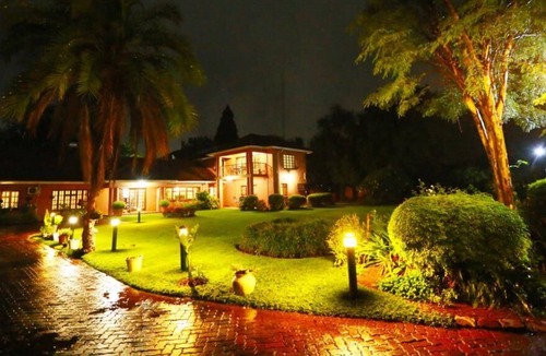 Harare House | Chatsworth Zimbabwe Villa