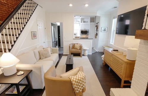 Stanton Park House | Cherry Blossom | Capitol Hill | Patio + Walkable