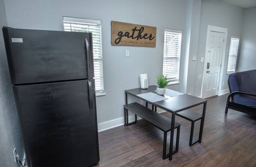 Five Points Apartment | Classic 1br/1ba Charming Apt w/Modern Upgrades