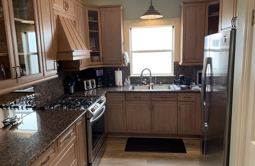 Crystal Beach House | Come stay at Pelicans Perch!The ultimate beach house. 3 minute walk to beach !