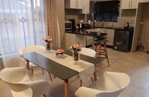 Harare Apartment | Comfy, modern, stylish furnished cottage - 2174