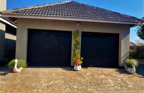 Chegutu Apartment | Cosy studio with kitchenette in Norton - 2120