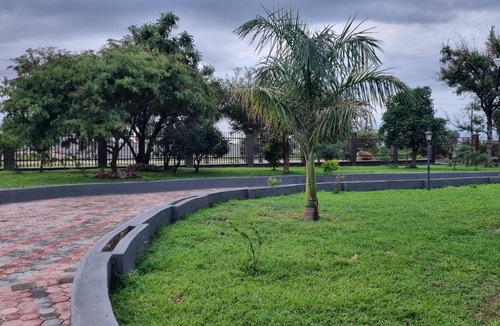 Harare Cottage | Cottage - Sleeps 4 - Pool - Near Airport