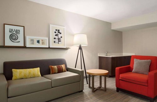 Medical Center District Hotel | Country Inn & Suites by Radisson, San Antonio Medical Center, TX