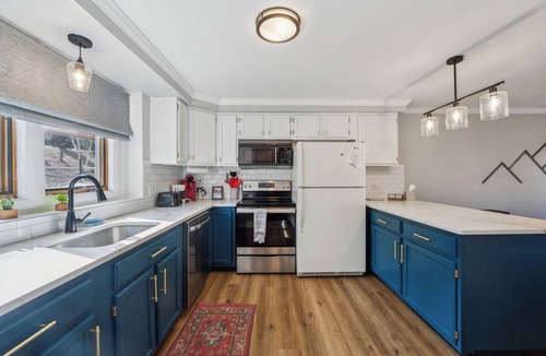 North Creek House | Covered Heated Pool + Recreation Center | Gore Mtn Nearby | Twin Fawns