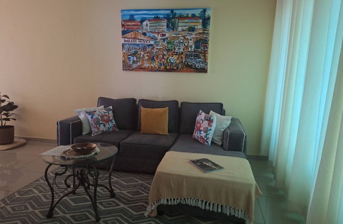 Harare Apartment | Cozy 1-bedroom apartment in pleasant Harare with wifi, solar and water backup