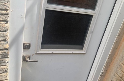 Lanham House | Cozy 2-basement bedroom and 1 bath with exterior entrance