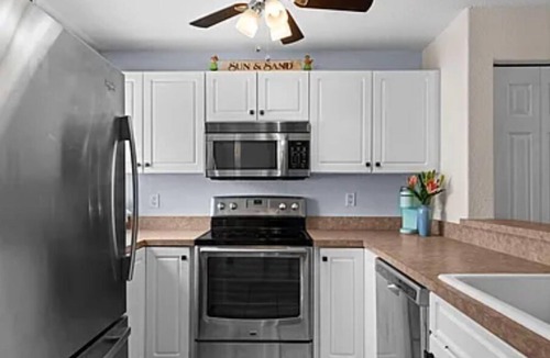 Port Canaveral Condo | Cozy Beach House with Ocean Views, Pools, Ideal for Vacations or Corporate Stays