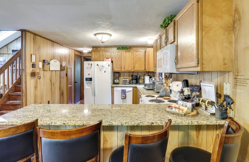 Locust Lake Village House | Cozy Bear Den Cabin | Game Room & Golf Cart