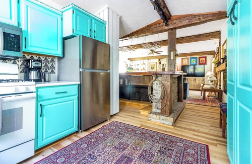 Saugatuck House | Cozy Cottage | Water Views w/Hot Tub & Sauna
