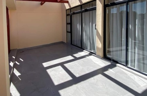Harare Apartment | Cozy Up On 5th