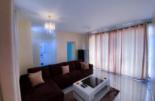 Harare Apartment | Cozy Up on 5th