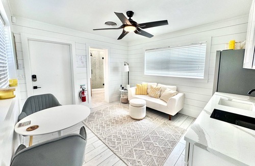 Holmes Beach Apartment | Cozy Vacation Rental in a great location
