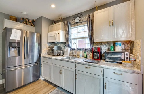 Highgate Park House | Cozy Vacation Townhome near Disney World, Universal Studios, and More!