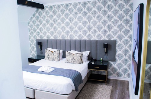 Bulawayo Hotel | Cresta Churchill