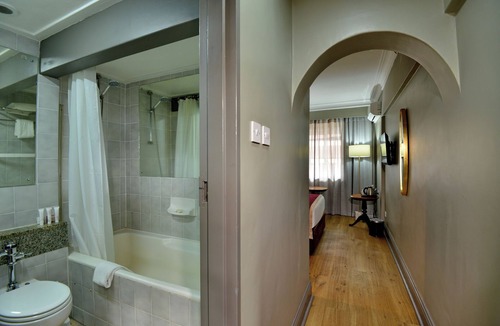 Harare Hotel | Cresta Jameson