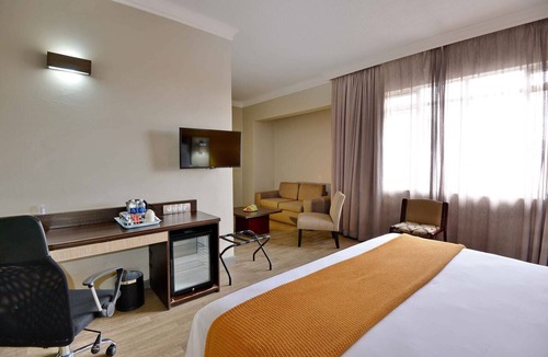 Harare Hotel | Cresta Oasis