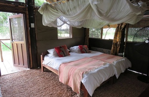 Kakumbi Other | Croc Valley Camp